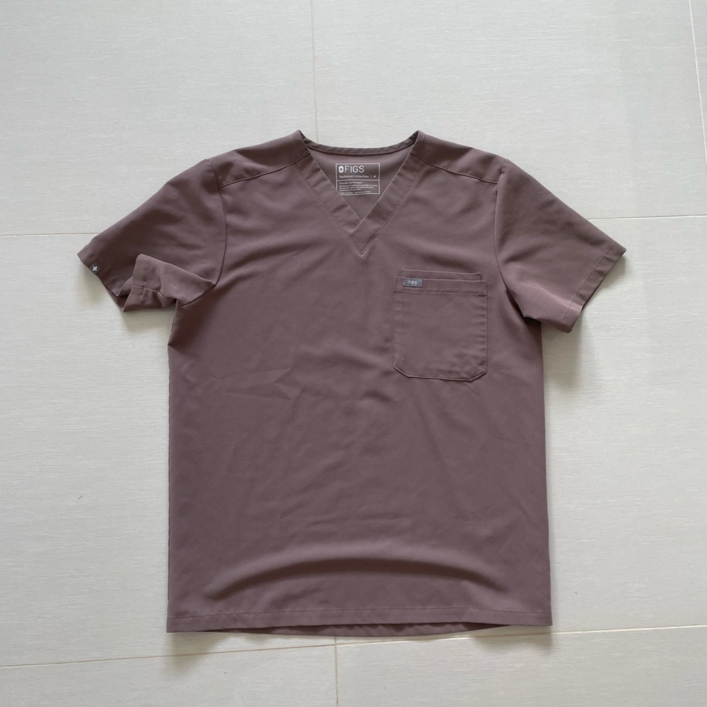 M Taupe Figs Top and Cargo Bottom; selling as a set!